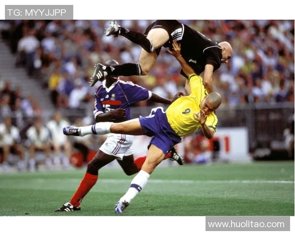 足球小子装扮大揭秘让你成为球场上的焦点与时尚先锋